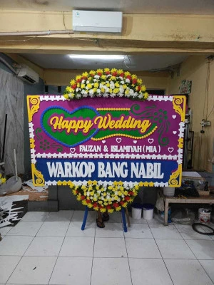 Papan Bunga di Kebon Kosong